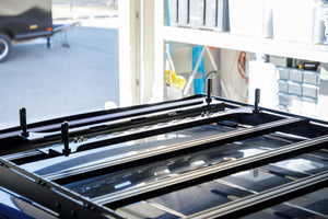 Overland Kitted Universal Mounting Plate for MAXTRAX® MKII and XTREME