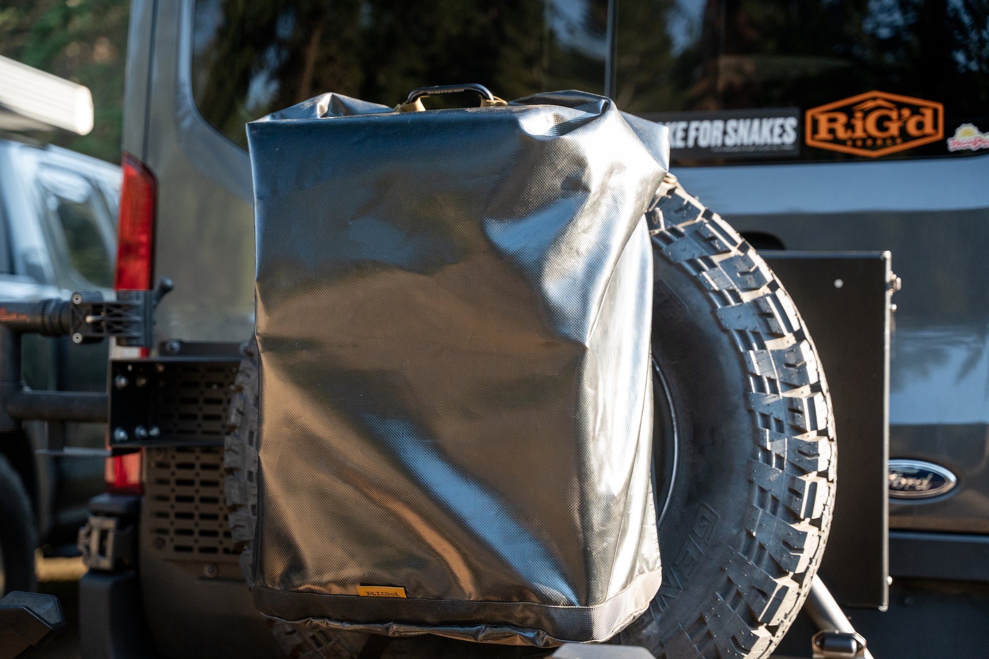 RIG'd X Colfax Design Works -UltraStash Q.D.™ Tire Storage Bag