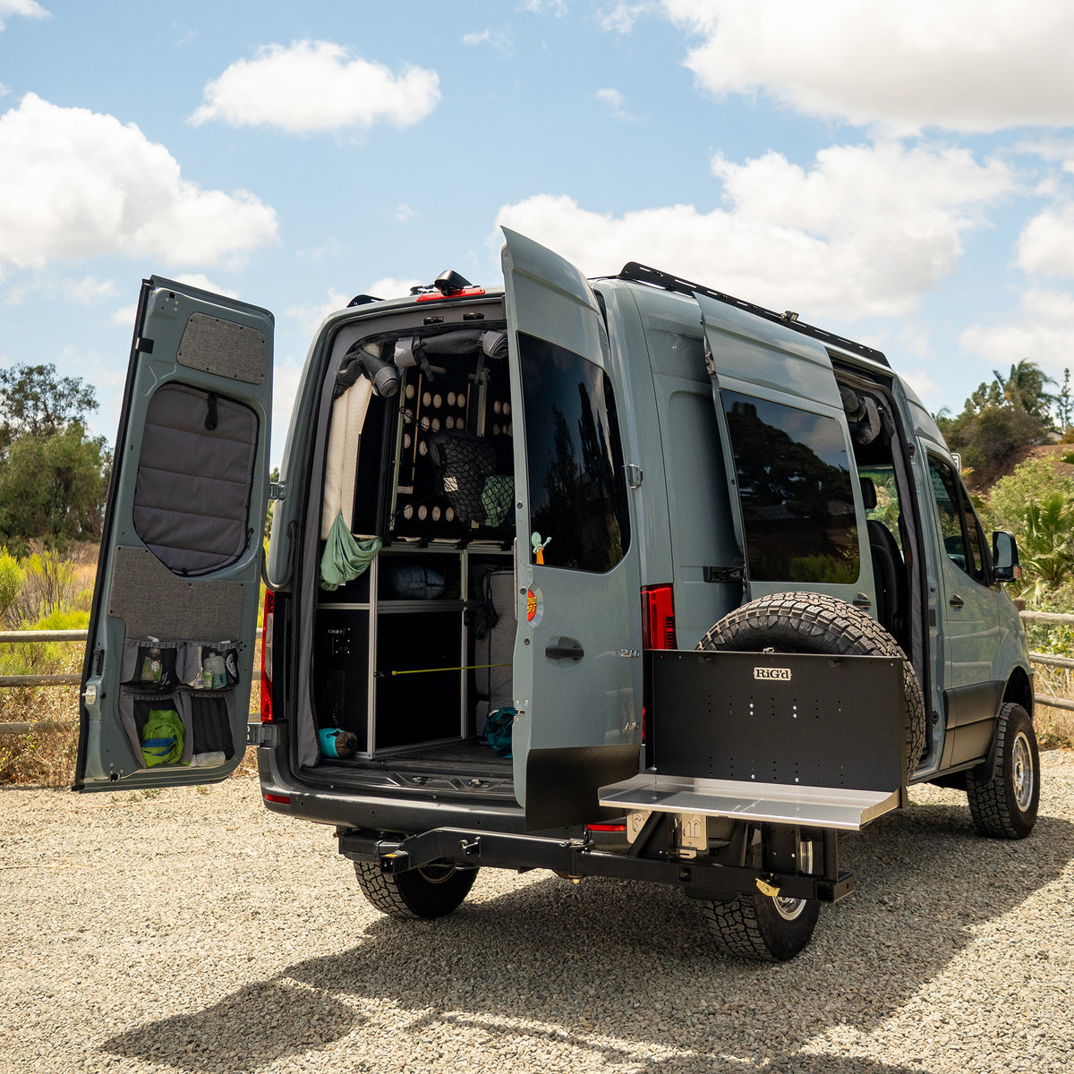 UltraSwing® Van-Fit Spare Tire Hitch Mount | RiGd Supply