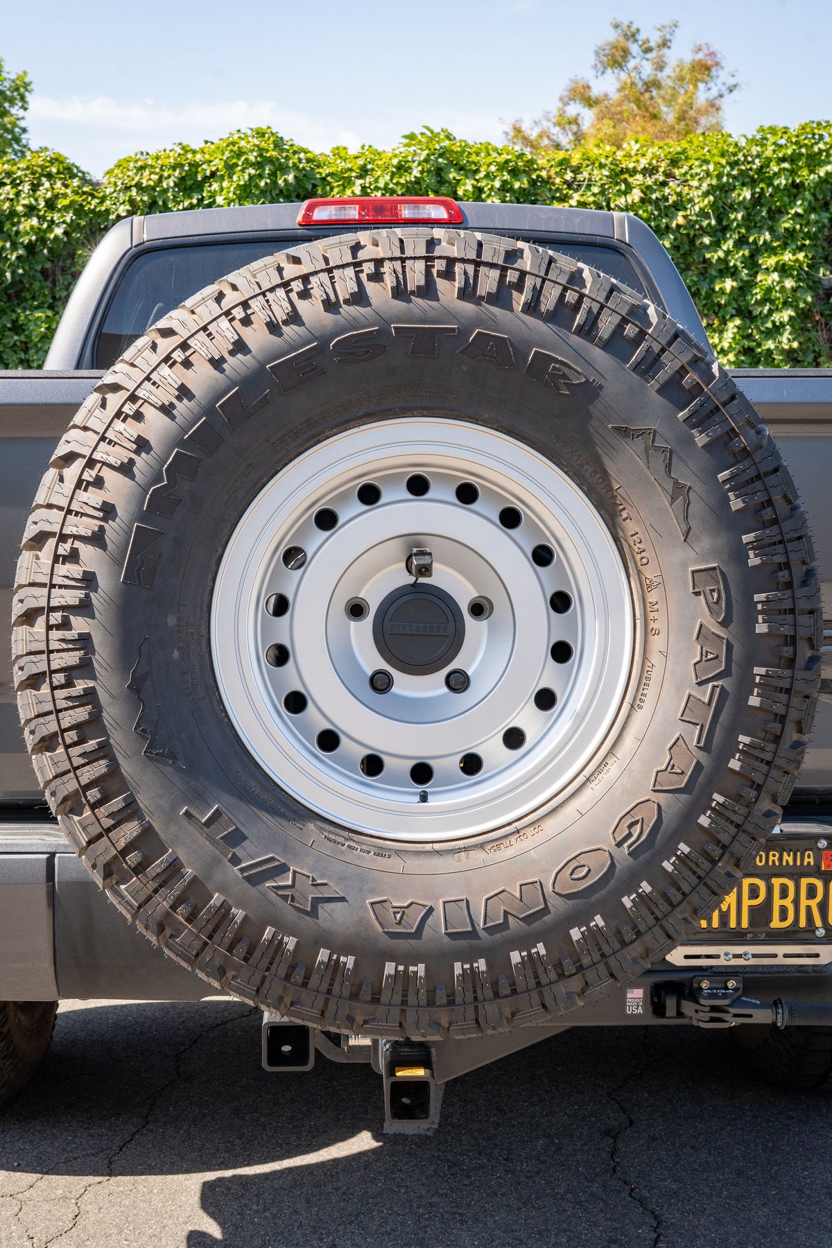 Plug & Play Lug Mounted Camera Kit for Ford® Super Duty