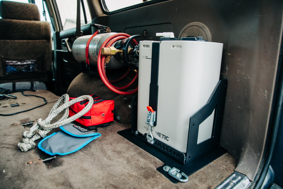 Dometic Water Jug Universal Mount