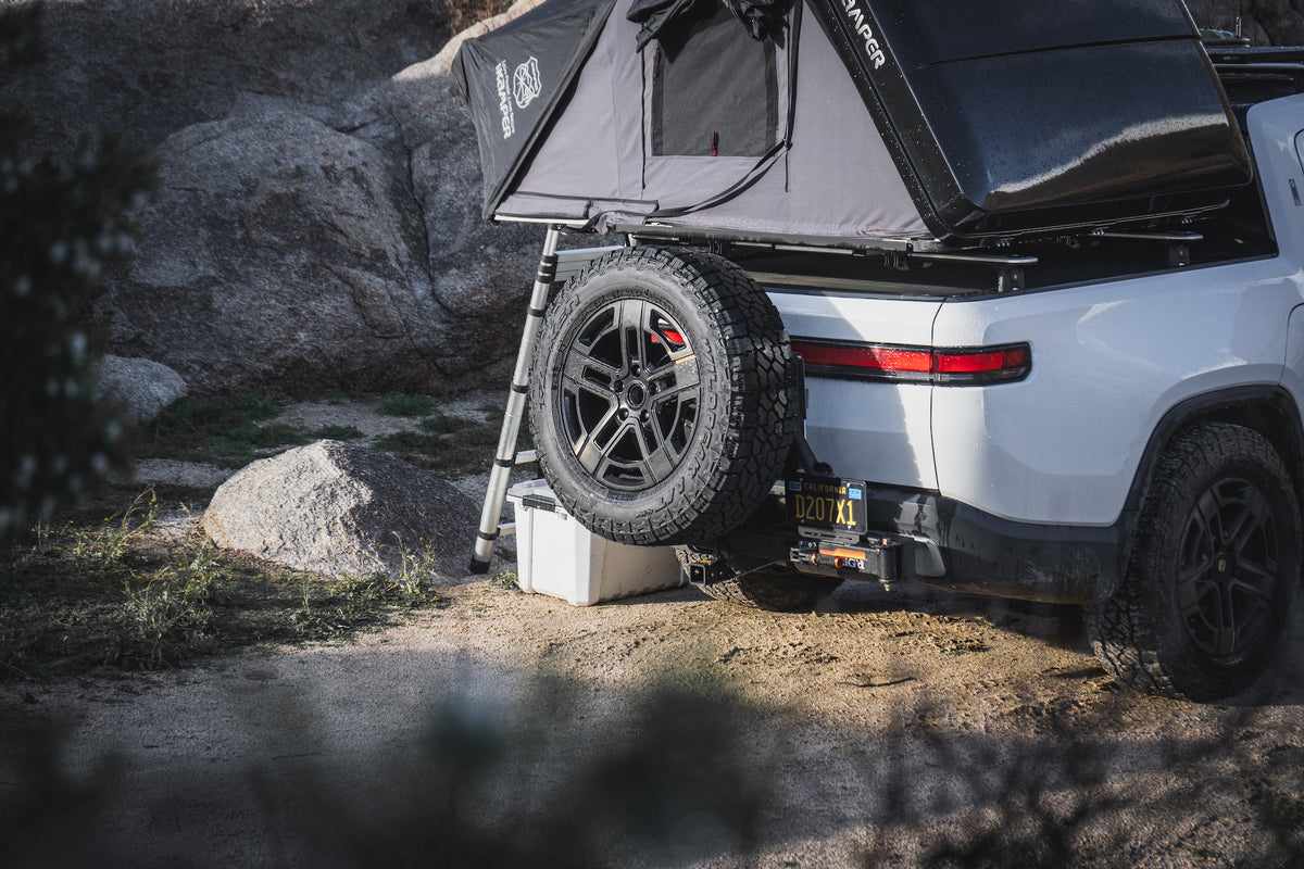 *BLEM* UltraSwing® Multi-Fit L Spare Tire Hitch Mount | RiGd Supply